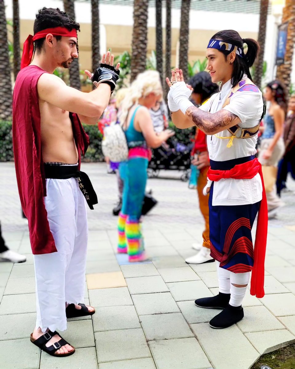 StardustArtist1's tweet photo. I Didn't get a chance to go to #EVO23, but I got a small taste of it at @animeimpulse. Thanks for being awesome!!
#fgc #sf6 #MK1 #KOF https://t.co/oput9jo4xA