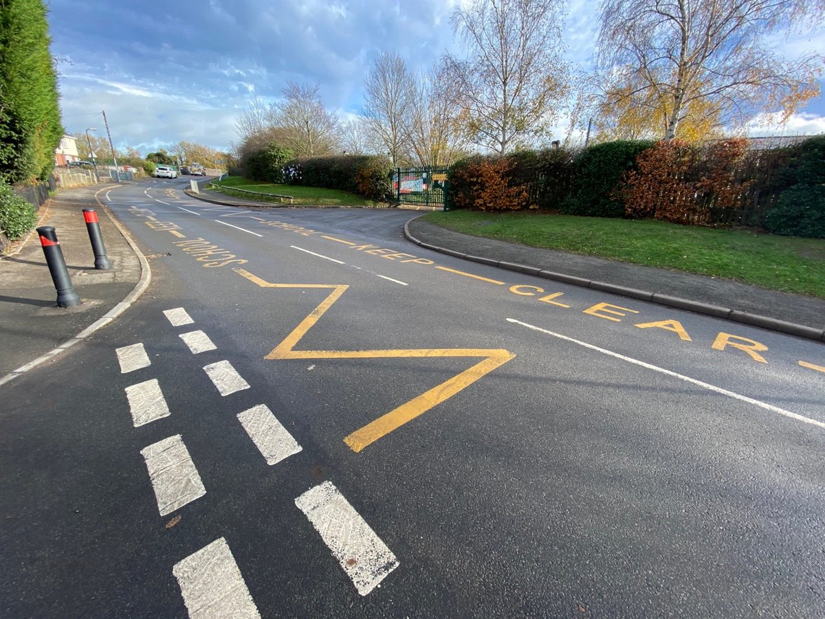 If you do need to drive to school, when parking remember to keep clear of the yellow zig-zag markings and do not stop or wait outside the school. Working together, we can help keep outside our school gates clear of traffic and safer.
 
#Think #ChildSafety

<a href="/WarksRoadSafety/">Warwickshire Road Safety Partnership</a>