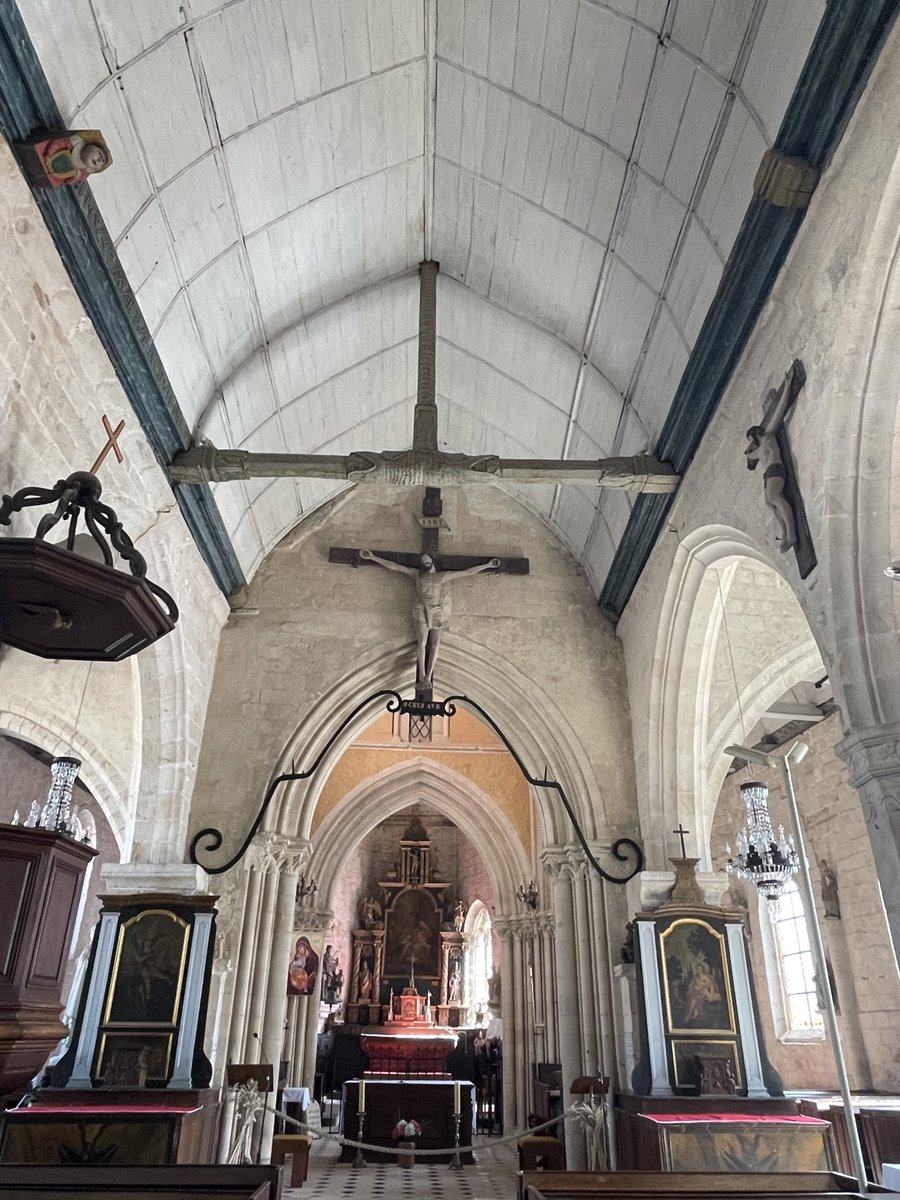 YvesPDB's tweet photo. La magnifique église Saint-Martin #Veules-les-Roses https://t.co/WPiPpnFxW8