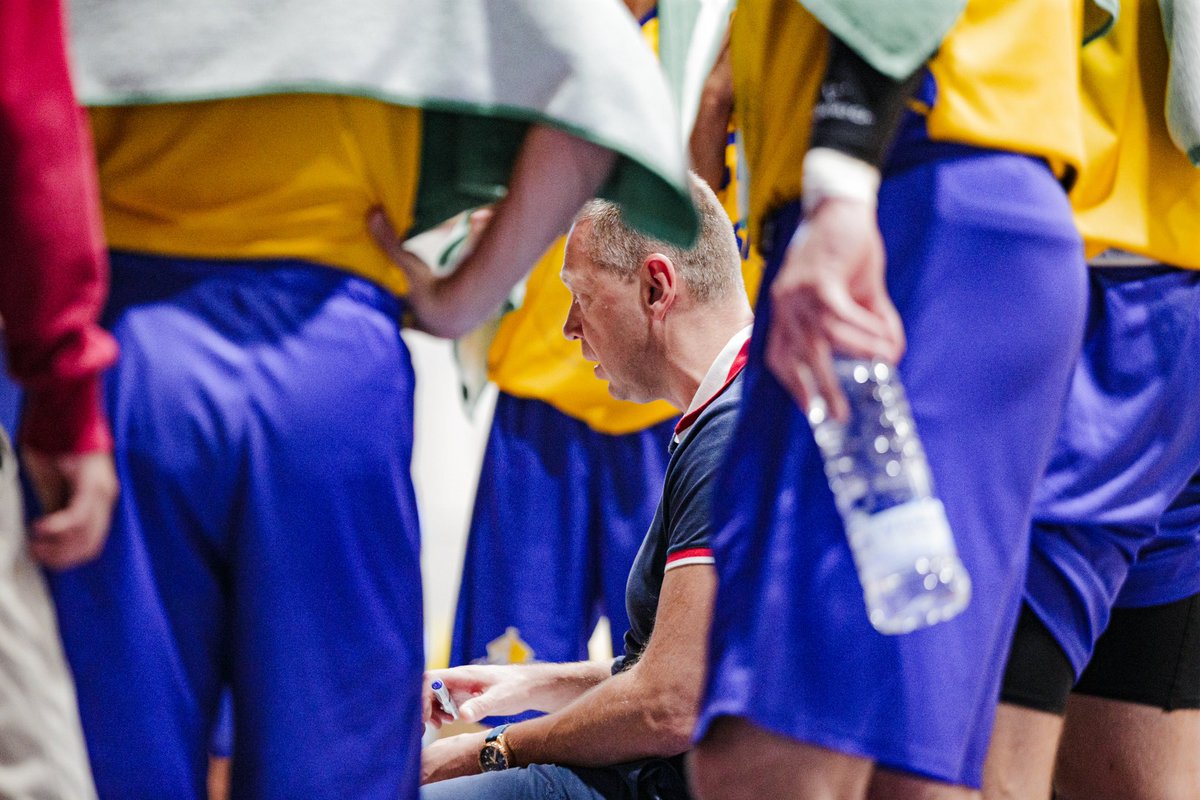 Foto no aizvadītās pārbaudes spēles pret BC Neptunas 🏀

Foto: Dāvis Lejasmeiers

🟡🔵
#MēsVisiParBKVentspils 
#PilsētasKomanda