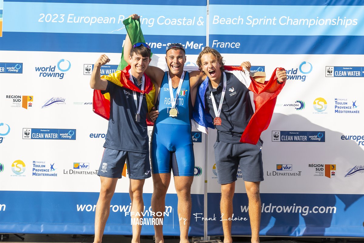 FFAviron's tweet photo. 🚣🏼♀️📍🇫🇷Les bleus concluent en beauté cette dernière journée des championnats d'Europe de beach rowing 🔥
4 médailles pour les français dont 2 médailles d'or
Retour sur cette dernière journée ➡️ https://t.co/2OcsYTtMRz
----
#ercbsc #ercbsc2023
@CNR_Officiel @MAIF @MizunoFrance https://t.co/5KRPevs5AH