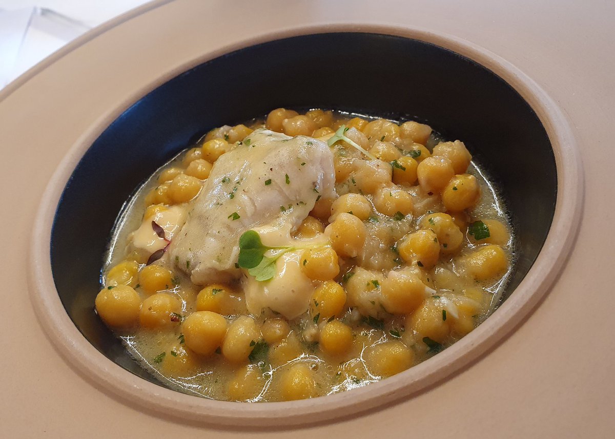 elmorrofino's tweet image. Hoy nos hemos rendido ante la maravillosa cocina de @Cal_Carter Sencillamente excelente. #Mura @Bertaperich