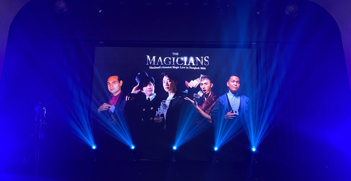 BIMiBIM3's tweet image. THE MAGICIANS Thailand’s Greatest Magic Live in Bangkok 2023 🥰 สนุกมากกก  soldout ทั้ง 4 รอบ ได้ดูมายากลในบรรยากาศใกล้ชิด คนดูทั้งฮอลล์มีส่วนร่วมกับกลด้วย ก็ งง กันทั้งฮอลล์ไปเล๊ย ทำได้ไงงงงง ยัง งง ถึงบัดนี้ 😵🤣
#TheMagiciansThailandGreatestMagicLiveInBangkok2023 #patrickkun