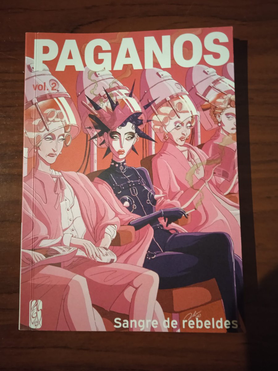 TranslationTim3's tweet image. Que por cierto también participa en el fanzine #Paganos al igual que @mitch_aart y @sannypm_ (entre muchos otros) que además pudieron firmarnos!