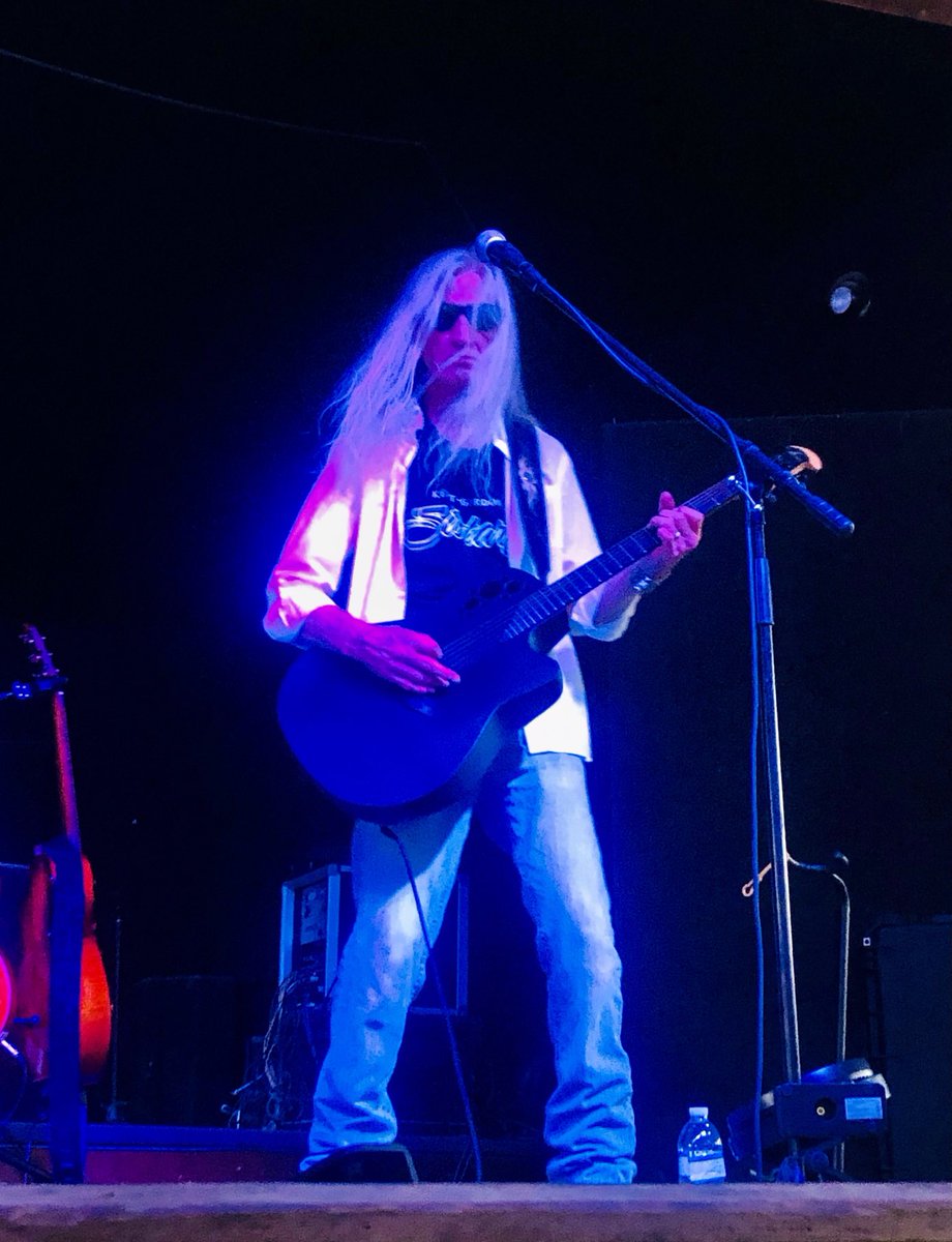 It was an incredible honor to play Loretta Lynn’s stage last night. Sitting by myself in her dressing room, it seemed like she was there watching what was going on. I heard others say something similar…what a big splash she made and what a deep hole is left by her absence.