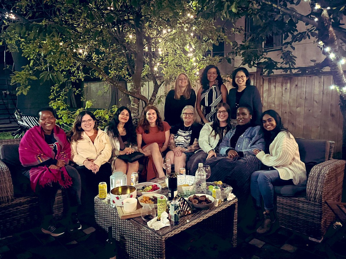 So happy to host our annual gathering of the GHIRL lab (Global HIV Interdisciplinary Research Leadership lab)! It was a perfect way to end the summer with future leaders of health equity research and policy. #YVR #researchmatters #srhr #hiv #sgba #GHIRL