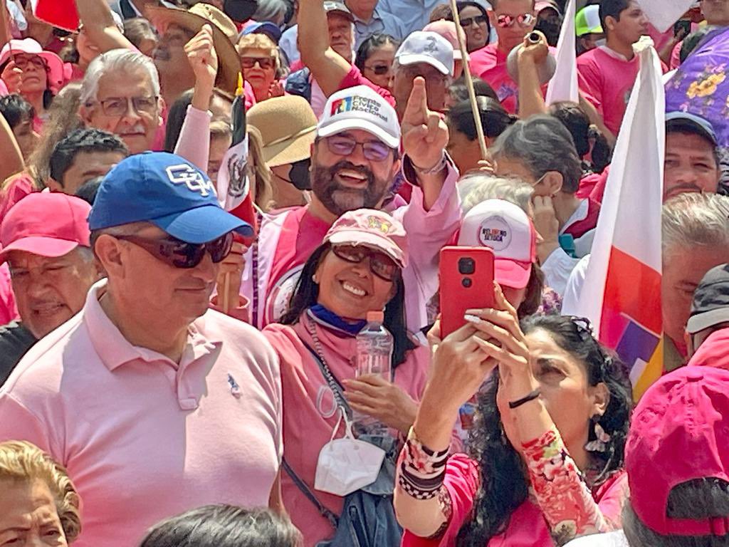 FCN_mx's tweet photo. ¡Vamos en unidad con @XochitlGalvez! #FCNVaConXochitl #YoElijoXochitl https://t.co/X60aAYwP0U
