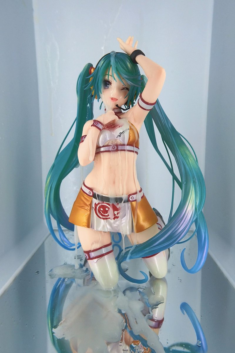 reoBK_'s tweet photo. レーシングミク
サイハイブーツ
スライムぶっかけ https://t.co/ONE4AEUu8s