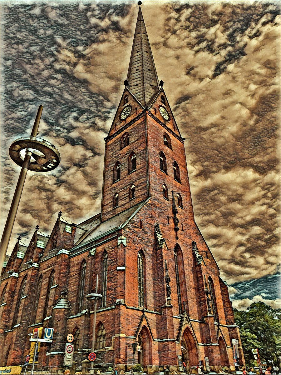 Church in #Hamburg #City ⛪
#Germany #deutschland #sommer #summer #hamburgcity #church #kirche #hamburgchurch #sightseeing #citytravel #traveling #hafenstadt #historical #oldchurch #travel #夏 #여름 #教会 
#교회 #古い教会 #오래된교회 
#古い建物 #오래된건물 #観光特集 #관광특징