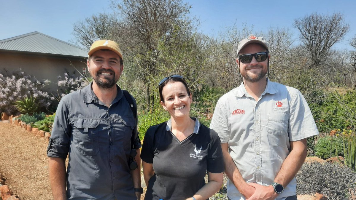Lindyt18's tweet photo. Yesterday we joined DFFE, SANParks and others in celebrating International Vulture Awareness Day at the magnificent Cape Vulture Conservancy ππͺΆπ
#vultures #greaterkruger @SANParks @TheEWT #Hoedspruit #IVAD2023 #birdsofpreyprogramme @alucab_official https://t.co/Ob7glCeAm1
