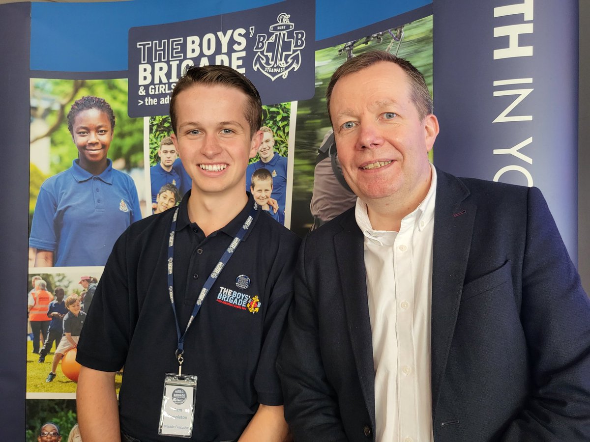 Thanks to everyone for coming to Glasgow this weekend for our #BoysBrigade annual conference. A big thank you to Sam (pictured below with our fantastic guest speaker Professor Leitch) who led us through the weekend ⚓️
#FaithInYoungPeople  #LifetotheFull #BBConf23