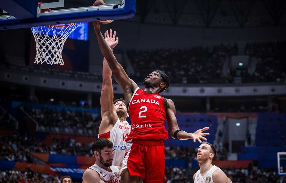 #MundialxBT | VOLVIENDO A LOS INICIOS

Se cerraron los grupos K y L, donde destacó el partidazo y clasificación histórica de Canadá ante los actuales campeones del mundo.

📝 <a href="/Brianrz2000/">Brianrz</a> 

👉bitly.ws/TNjX