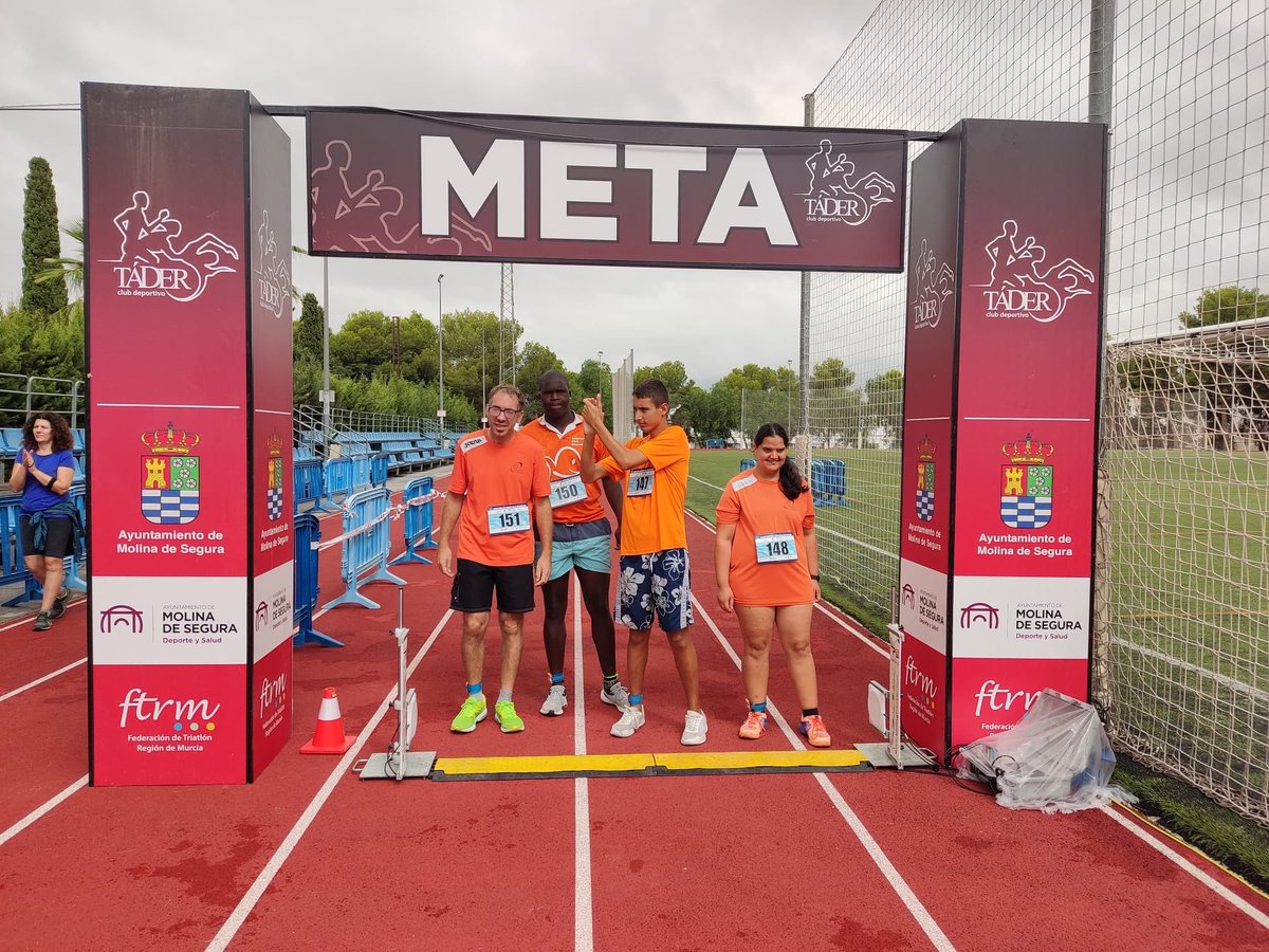DEPORTEYSALUD4's tweet photo. 🧶
Éxito de organización y de participación en él VI Acuatlon solidario,celebrado hoy en Molina a beneficio de #Dismo https://t.co/usa1KE0tzr