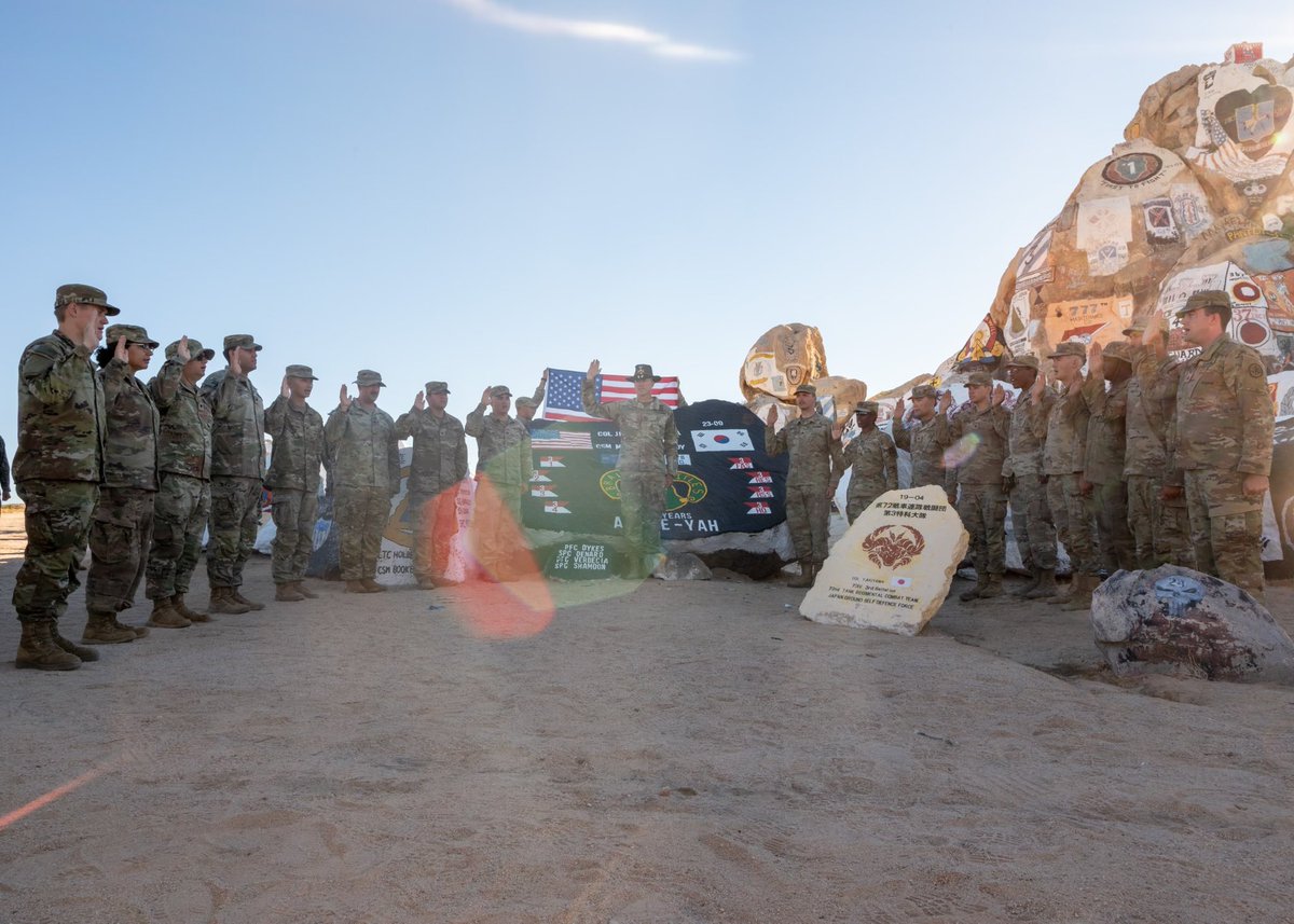 3dUSCAV's tweet image. Hats off to 4th SQD for leading the way at NTC 23-09. They were the first to meet their retention mission. Thank you for retaining some fine Troopers. Outstanding achievement, team! 🇺🇸 #BraveRifles #BRReUp #ArmyRetention #BeAllYouCanBe
@iii_corps @1stCavalryDiv @armyretention