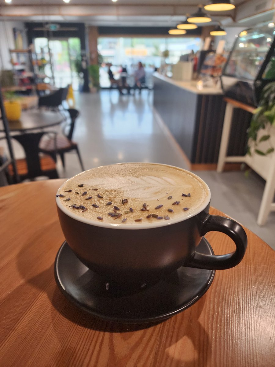 Introducing Honey Lavender Latte, it is so delicious 😋 
#coffee #calgary #yyc #yyyc #fringecoffee #cafe #latte
