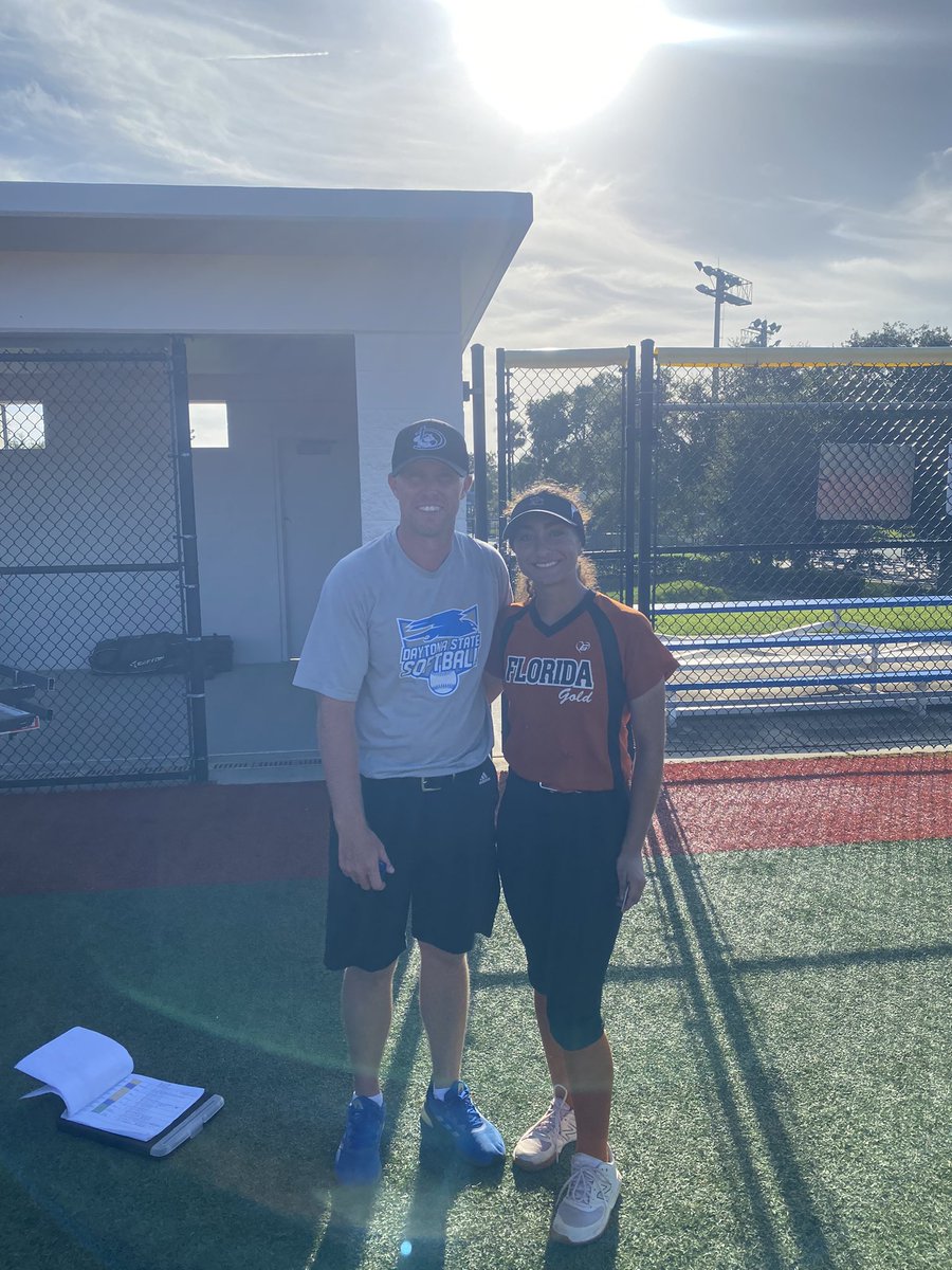There’s no better way to kick off a long weekend and September than with a camp ❕❕Thank you so much <a href="/coachkelsid/">Kelsi Dunne Diaz</a> <a href="/StephanieCeo/">Stephanie Ceo</a> <a href="/ERAUSoftball/">Embry-Riddle Softball</a> and <a href="/DSC_Softball/">Daytona State Softball</a> for such an amazing camp 🔥🥎🦅  #GoERAU #GoEagles