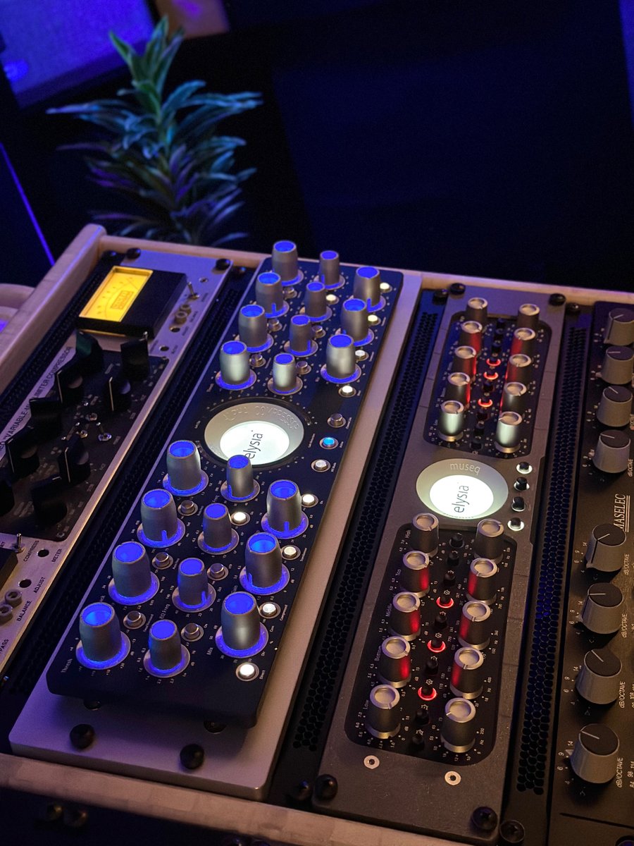 elysia_audio's tweet image. With the right partner life is simply easier and exiting! #alphacompressor and #museq are a special couple born to be together. 😎 Thank you #LukePimentel for giving this coupe a home✌️

instagram.com/lukepimentel