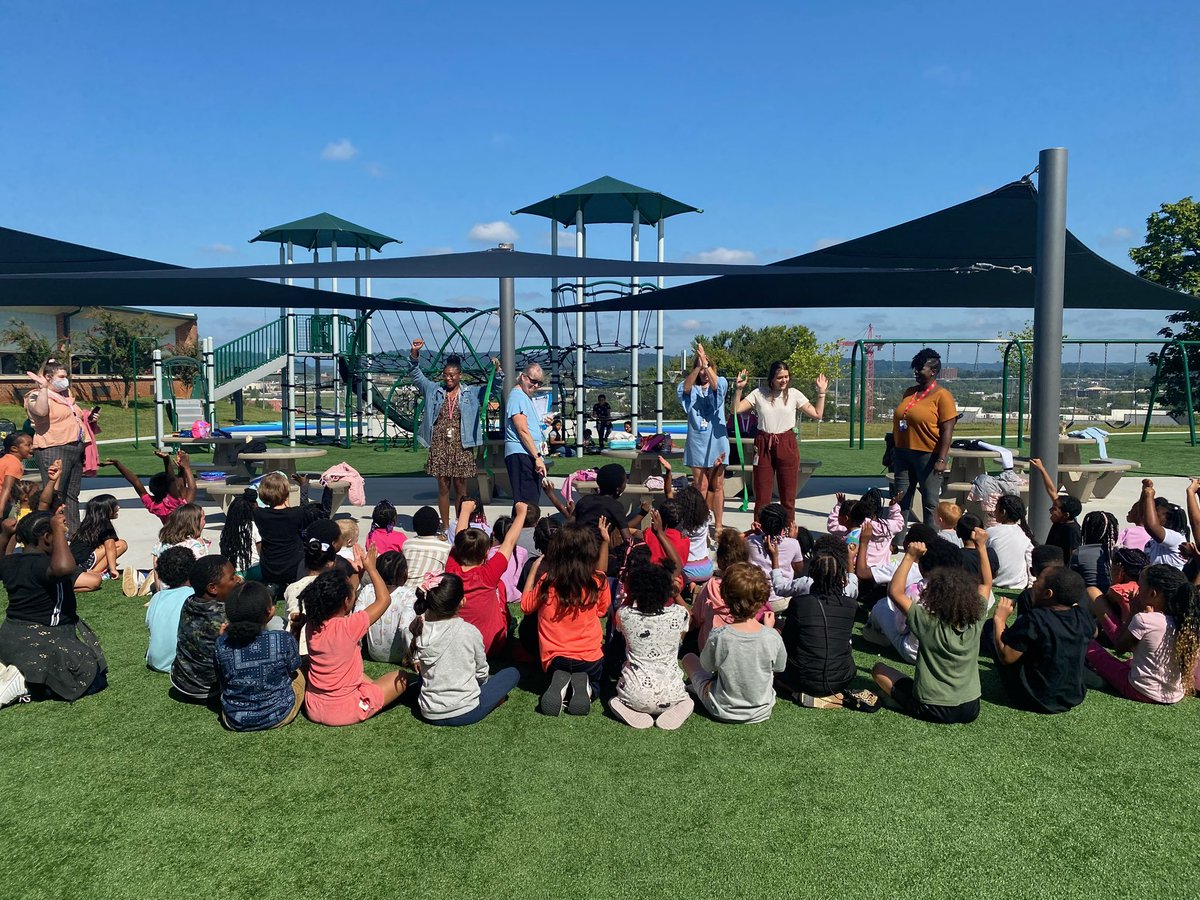 Emily Fain-Lynch tweet media