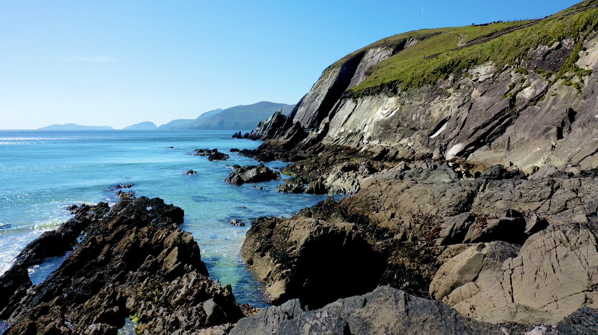 Sleahead, Dingle Peninsula on the Wild Atlantic Way in Ireland. 

#atlanticocean #kerry #irlandbeforeyoudie #westcork