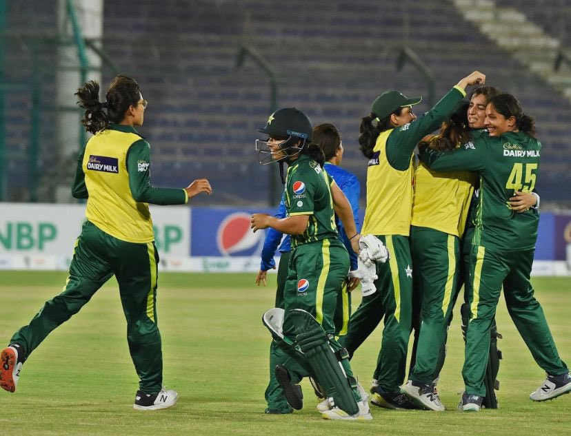 Pakistan Zindabad! This is your moment girls enjoy it 👏🏼 many congratulations to all team members and management for winning such a historic series. 🇵🇰⭐️

#IamGAME #Cricket #PAKWvSAW #Pakistan