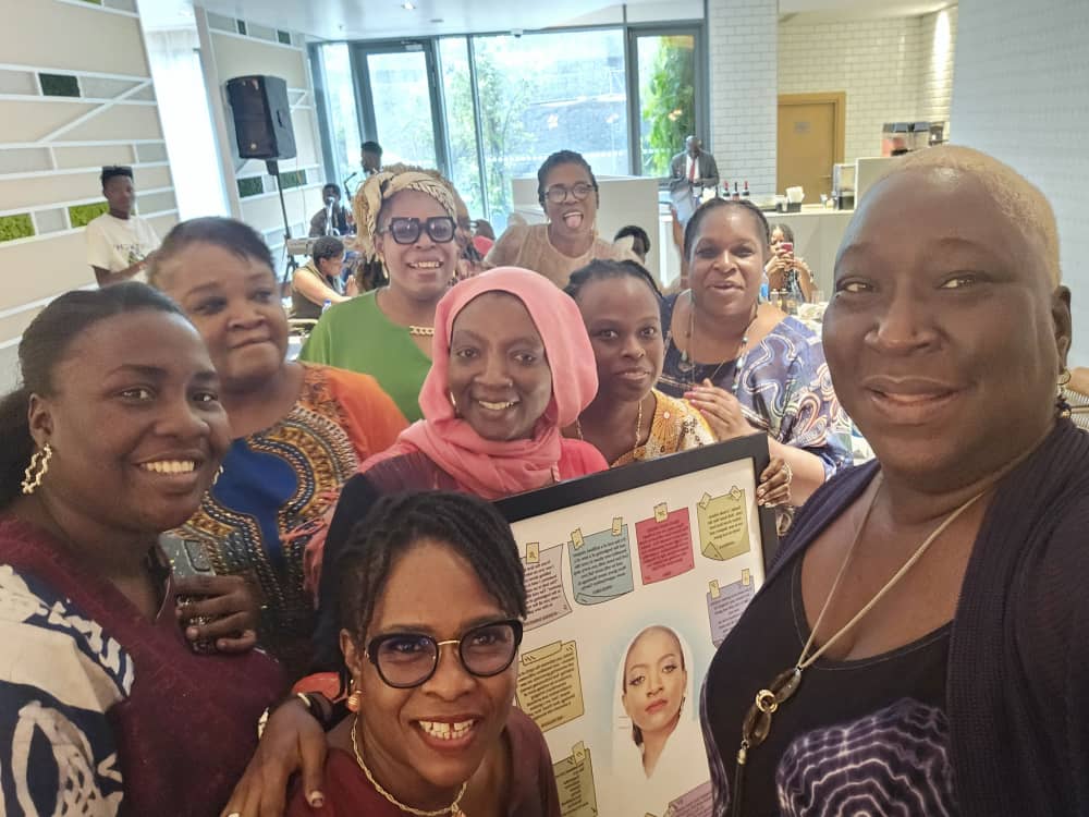 SaudatSalami's tweet photo. @MaxxyB @WeAreAWEC @EasyshopLtd I love you ladies.  I am honored and privileged to have you ladies in my corner. #Tighthugs #Awec @WeAreAWEC @adebalogun @AOAdebakin @ApplecartNG https://t.co/8Y0aZLdCqo