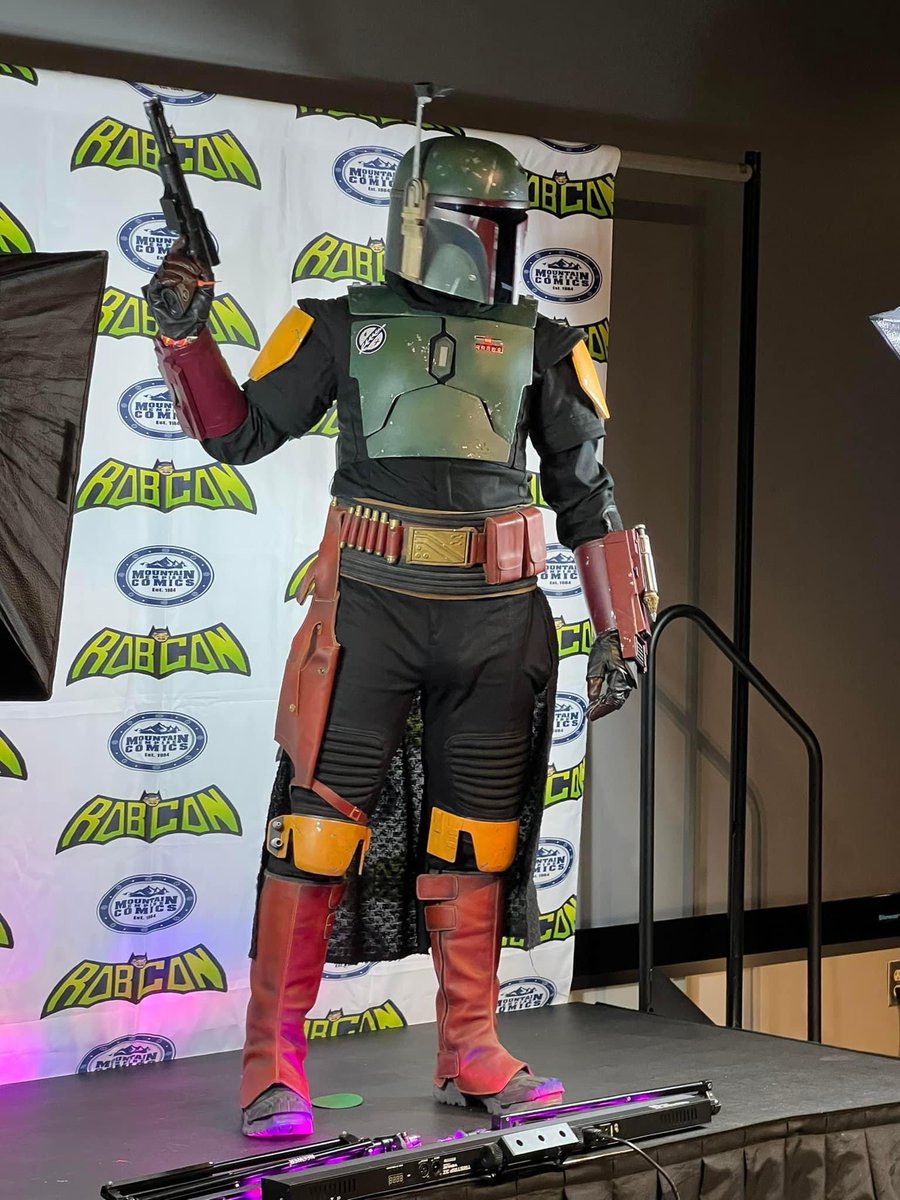 geist_builds's tweet photo. First cosplay competition at ROB-CON Abingdon VA. My Fett took home 2nd place in the Journeyman division. 
#starwars #cosplay #bobafett #robcon https://t.co/HHRNQHEVLS