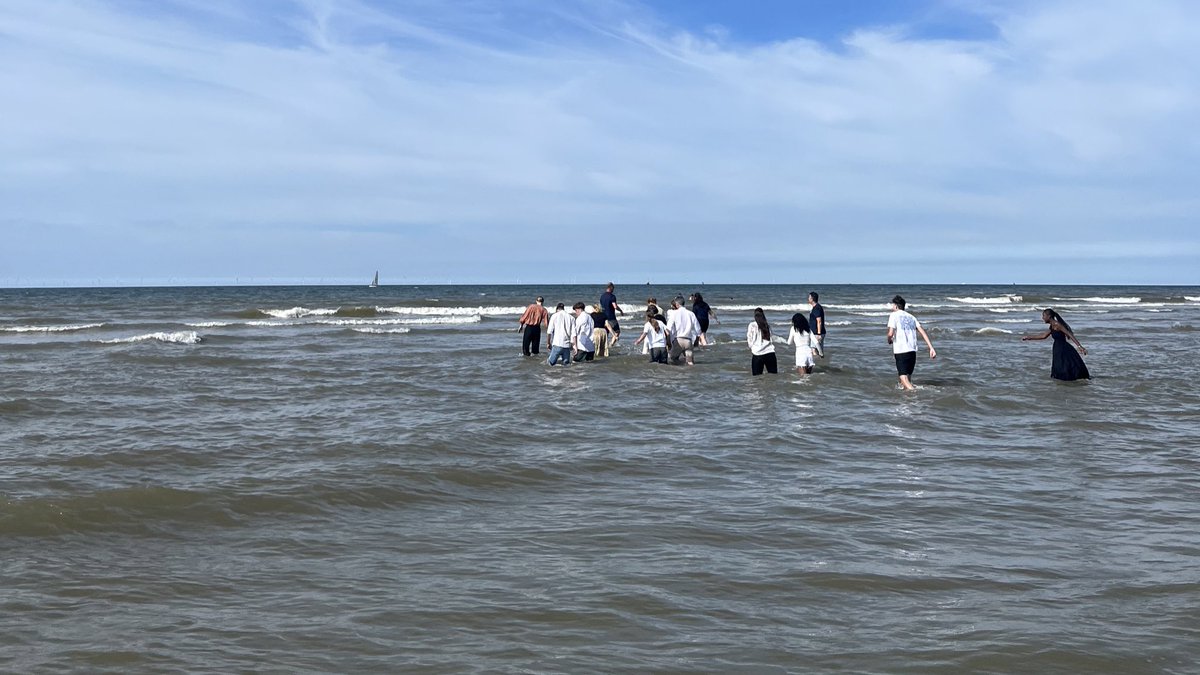 Esther de Hek tweet media