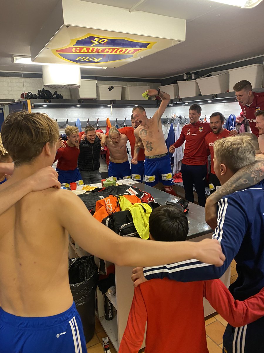 4:e raka hemmasegern efter sommaruppehållet.
Samtliga uddamålsvinster.
3 av 4 med segermål senare än 80:e min. 
Vilka killar. 
Liket lever.