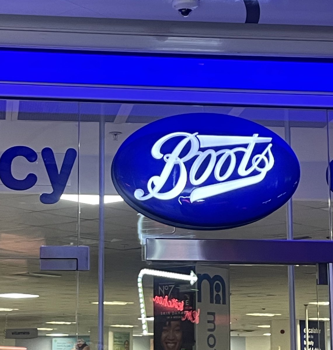 lou 💿🎧 tweet media