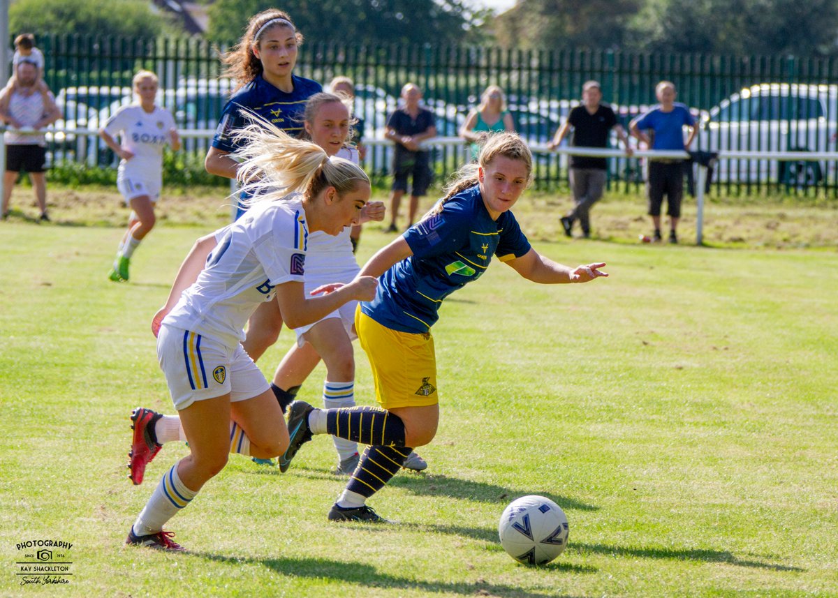 A few from @donnybelles v @LUFC  #LUFCW. Not the result I was hoping for but still a great game on a very warm day. A few more as ever on my Facebook page - Kay Shackleton Photography