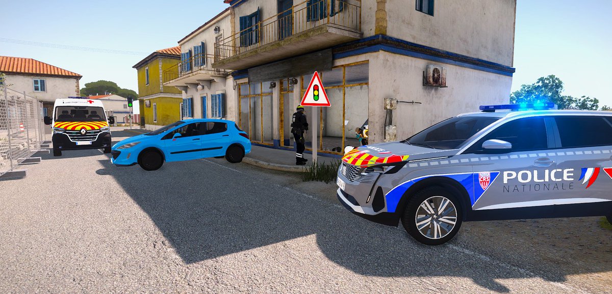 PN_A4L's tweet photo. [RECAP DE LA SEMAINE]

Sécurisation d'une intervention médicale par une CRS ; Interpellation d'un refus d'obtempérer par une sécurité publique ; Sécurisation du CH de Le Port par une patrouille RAID ; Protection d'un AVP par une patrouille de sécurité publique #PN @ArmaForLife https://t.co/5XmETlnAnA