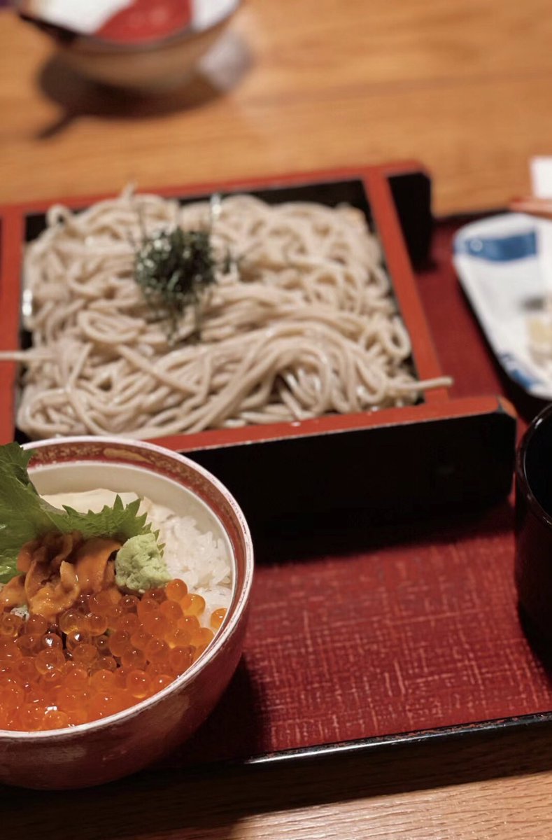 ounedself's tweet image. A luxuriant afternoon, a long time to share 
Hojlund   Feds  Tim Kaine  #gourmetfood #Sunday