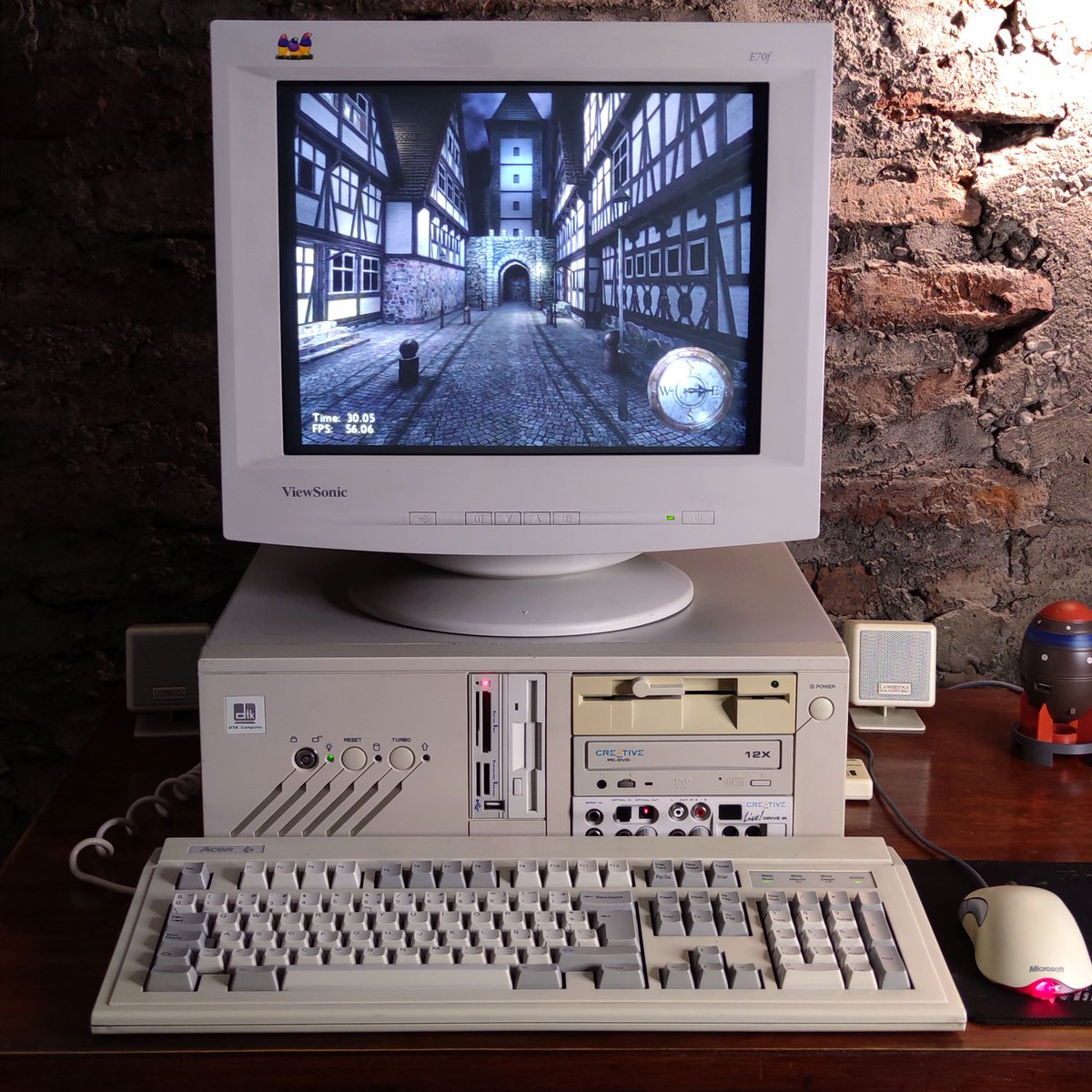 cachuriento's tweet photo. Will #Starfield be playable on this computer?
#retrobattlestation #retrobattlestations #retropc https://t.co/oxPkyg8oYe