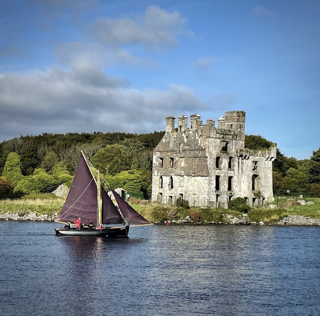 Galway hooker boat during the annual Cong to Galway Sailing race this wknd ⛵️🌤️ #LoveGalway #CongtoGalway 📸ig/tim_ot