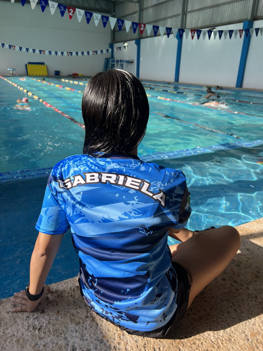 gabrielalealg tweet picture