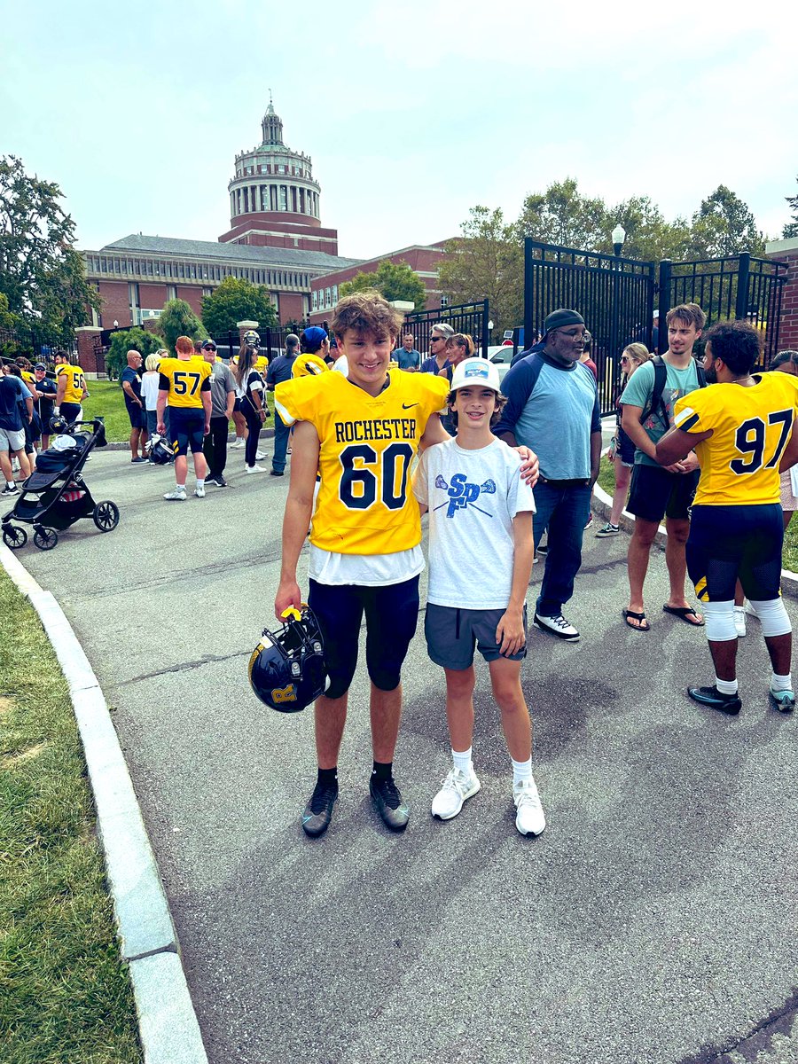 Alum Kyle Brainard getting support from his kicking protege and one of our 8th grade laxers  #family #spflax <a href="/spflaxclub/">Scotch Plains Fanwood Lacrosse Club</a> @SPFRaiderFB <a href="/SPFAthletics/">SPFHS RAIDER ATHLETICS</a> <a href="/kyle__brainard/">Kyle Brainard</a>
