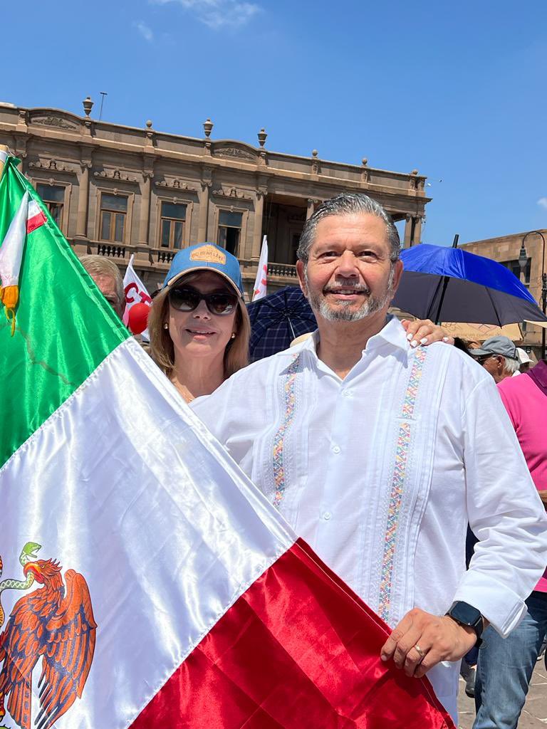 octaviopedroza's tweet photo. Hoy somos la esperanza. Vamos con todo porque #XóchitlVa @XochitlGalvez #SLP https://t.co/f4HF7VVJUQ