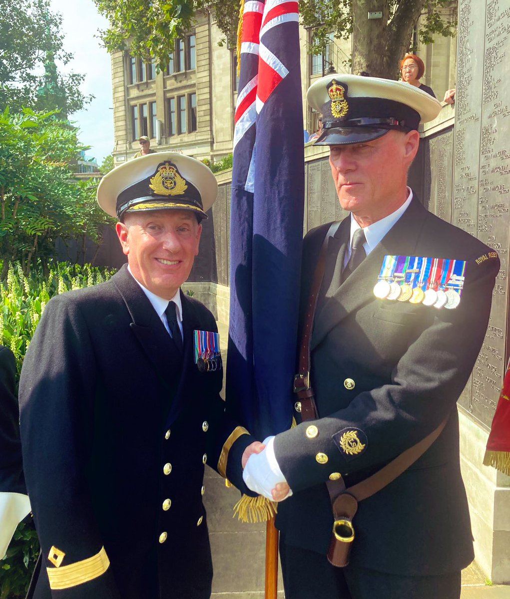 CPO Etwell has been awarded the Merchant Navy Medal on #MerchantNavyDay23 Over 50 years service at sea & representing the RFA at countless events. BZ on a fantastic career & being an outstanding role model! @MNWBUK @CdreDavidEagles @MartinJConnell @RoyalNavy @Mark_J_Harper