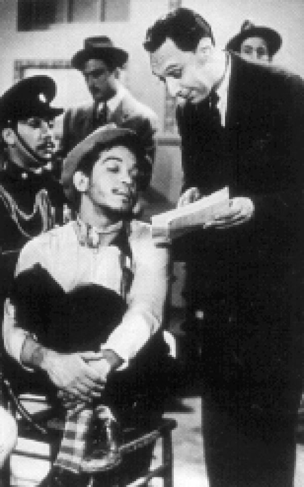 3 septiembre 1900.- Nace en #Múzquiz, #Coahuila, Agustín Isunza quien destacaría como actor; realizaría diversas películas al lado de grandes estrellas de la época de oro del cine mexicano.