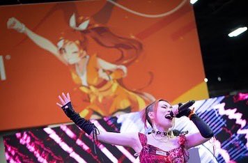 shihori94's tweet photo. てなわけで今度こそ!🇯🇵時間で誕生日!数年前コネも仕事もゼロで始めたアメリカンドリームはやっと水面上へ🥹✨遅咲きの新星43歳しほりをどうぞよろしくお願いします🐥💖
よろしければお祝いの投票もぜひ🔥✨
https://t.co/qXugj5kFAF https://t.co/yakAUVY3w9