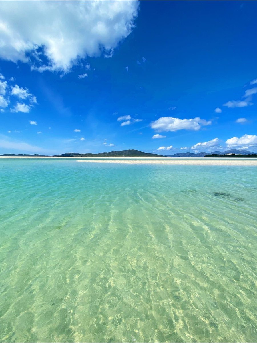 Oh #Scotland... you're spoiling us!! ❤️ 

📍 Isle of Harris, <a href="/OuterHebs/">Visit Outer Hebrides</a> 📷 IG/ruthamorrisonjewellery #ScotlandisCalling