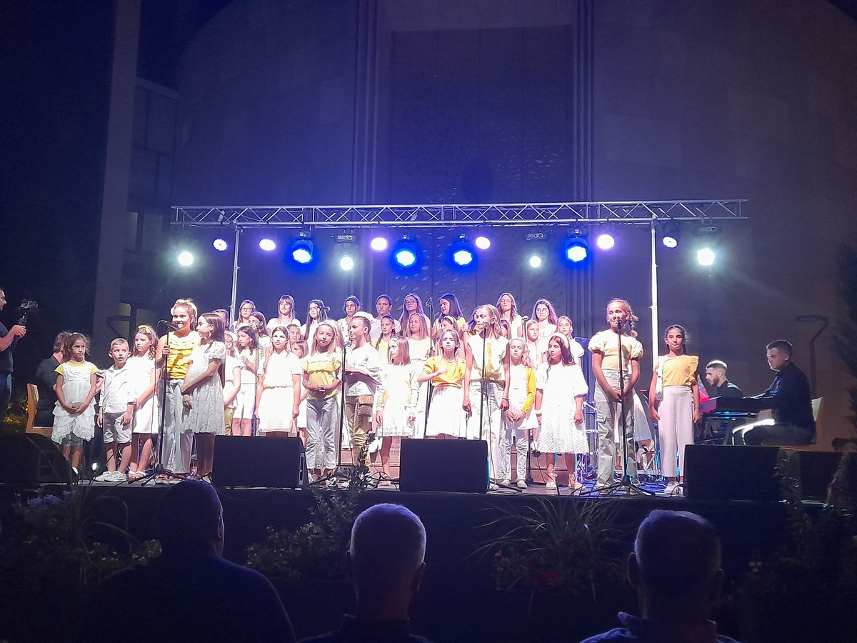 25. festival duhovne šansone PapaFest u Solinu (ususret Danu grada Solina i blagdana Male Gospe)