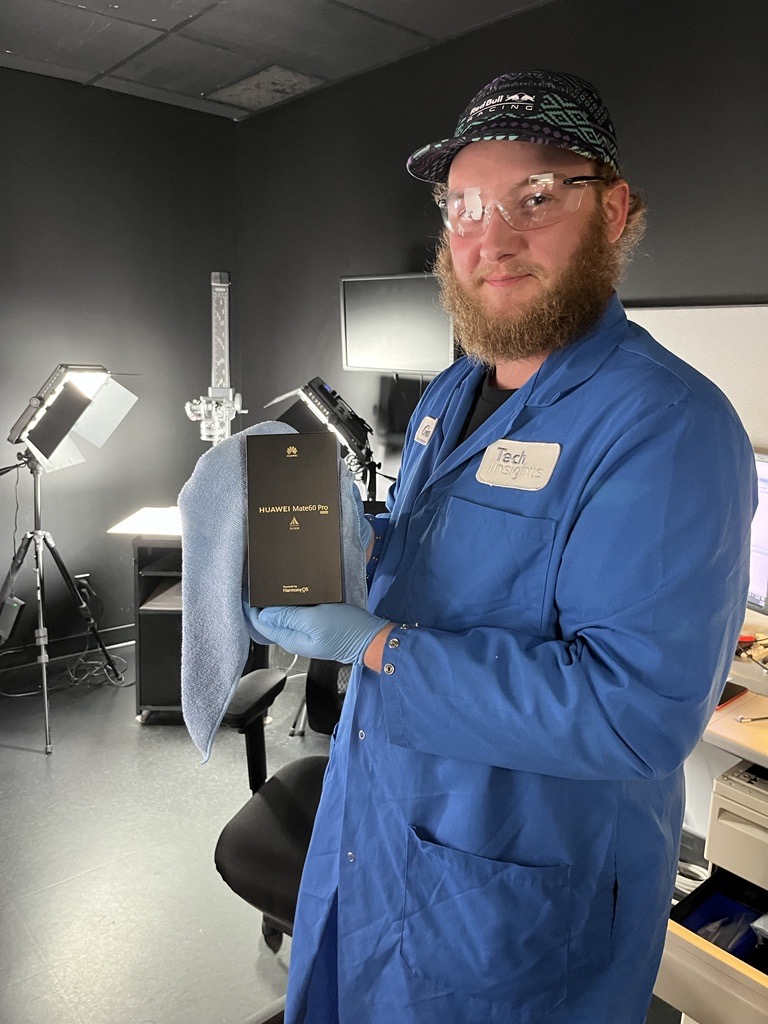 TechInsights is currently tearing down the #Huawei #Mate60Pro. 👉 bit.ly/3L7hvMa   To be sure to view the latest insight you need to be a subscriber to the <a href="/techinsightsinc/">TechInsights</a> Platform. 

Not a  subscriber? Register or sign up here: bit.ly/3L7hvMa