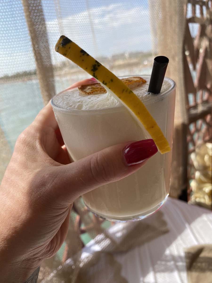 NussKoenigin's tweet photo. Cheers 🍻 🍹☀️ https://t.co/ldSK2RXNAf