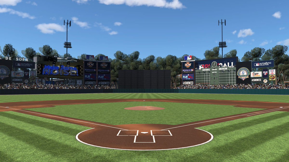 #LMBxESPN Ya acabando la comida viendo el juego desde el cel! Ahí les dejo la toma de home tan buena que tienen en cambio de entrada. Esta es en MLBTHESHOW23 Saludos! <a href="/EitanBenezra/">Eitan Benezra</a> <a href="/JESanchez_ESPN/">Jorge Eduardo Sánchez</a>
