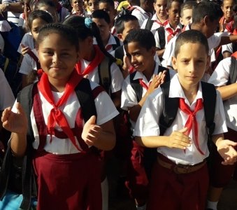 <a href="/LosPume/">🇨🇺CDI_Los Pume🇻🇪</a>
<a href="/CaliloGarcia/">CDI Calilo García García</a>
 <a href="/cubacooperaven/">Brigada Médica Cubana en Venezuela</a> <a href="/MINSAPCuba/">Ministerio de Salud Pública de Cuba</a> <a href="/PardoRegla/">Regla Angulo Pardo</a> <a href="/japortalmiranda/">José Angel Portal Miranda</a> <a href="/DrRobertoMOjeda/">Dr. Roberto Morales Ojeda</a> <a href="/FidelidadACuba/">Con Cuba Fidelidad</a>
#Aniversario19BarrioAdentro
#TuEresElPresente #VamosConTodo #CubaPorLaVida
#HéroesDeLaSalud #CubaCoopera
#NuevoCursoEscolar