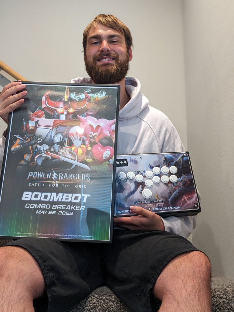 katbladeing irl tweet media