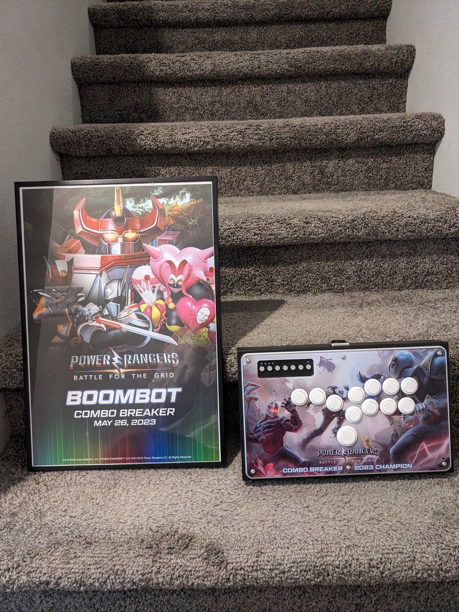 katbladeing irl tweet media