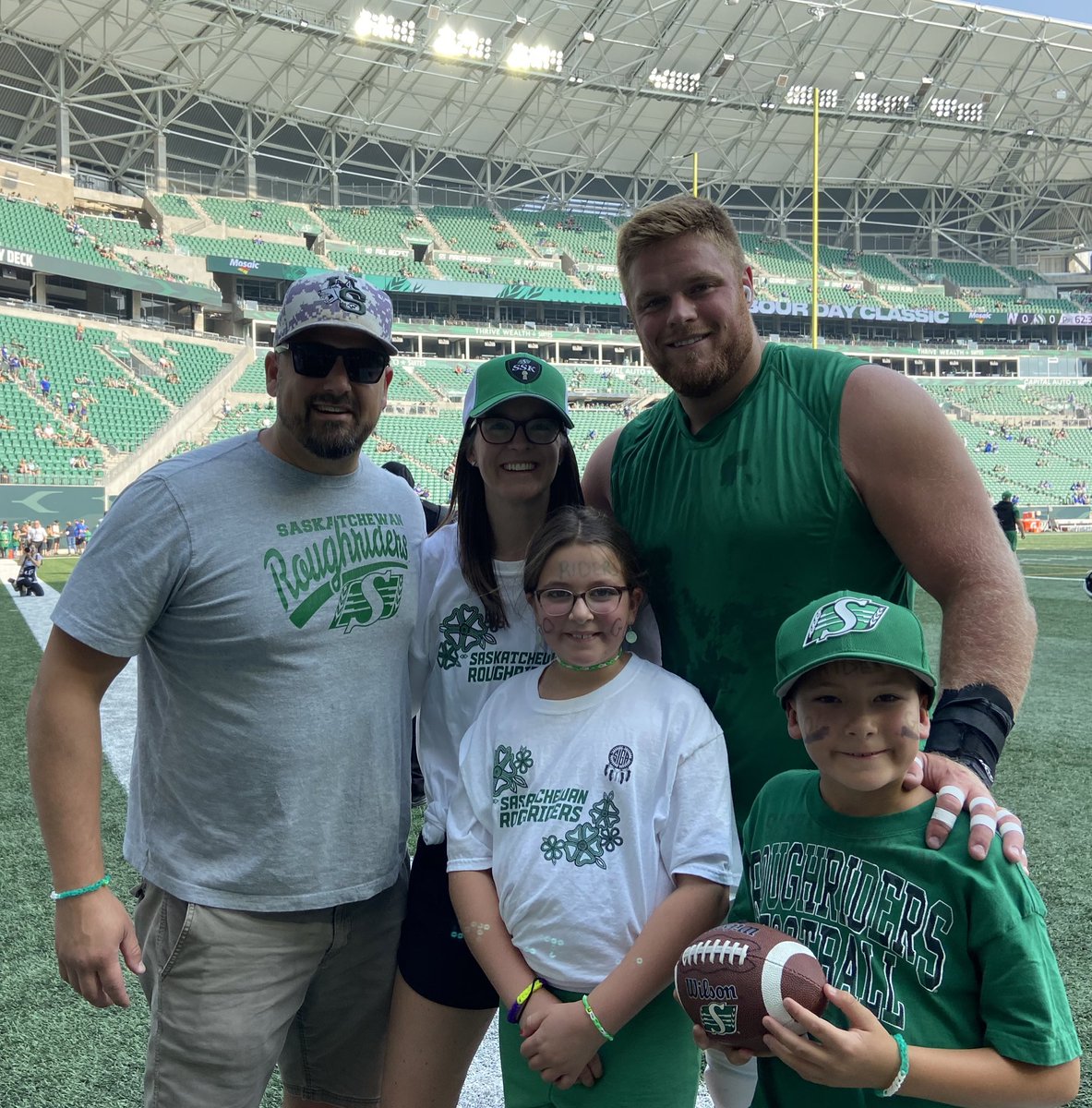 Ran into this guy at the LDC.  Let’s go RRRRRRRIDERS!  #riderslive #CometAlum #CometPride <a href="/Ferland11/">Logan Ferland</a>