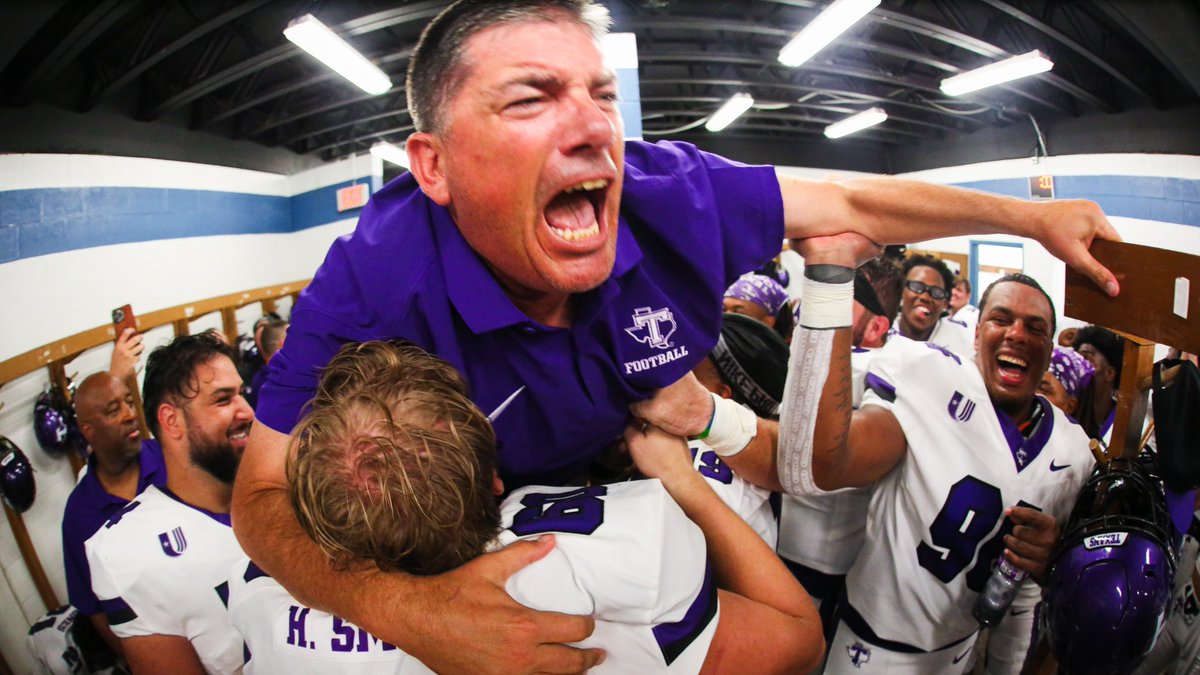 About last night 😅

Texans started the year off right with a beating of the Cowboys!